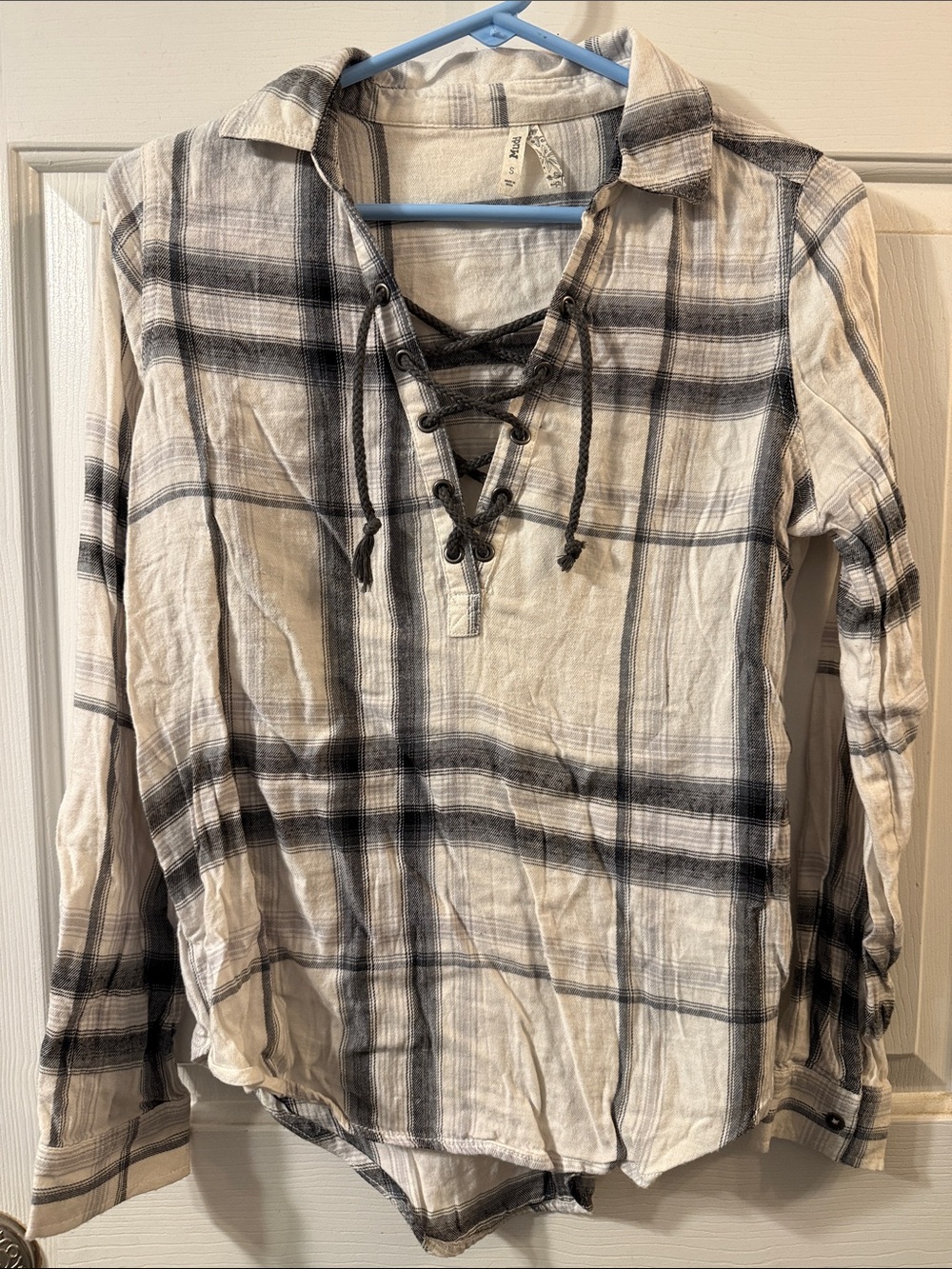Gray & White Plaid Lace-Up Button Down Shirt